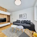 Chic Mountain Terrace Lounge By Interhome 아파트 *